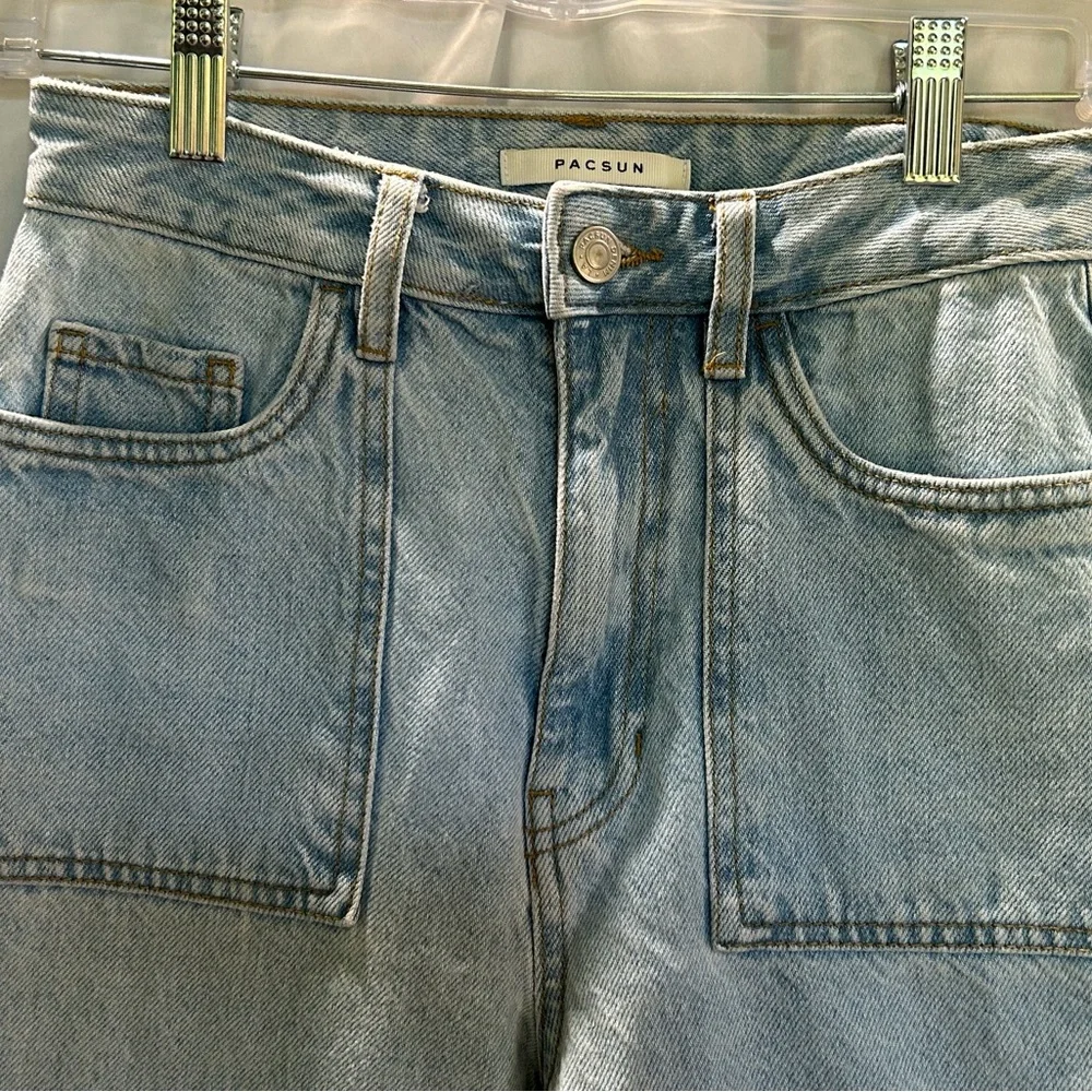 High Rise Jeans - Picture 2 of 3